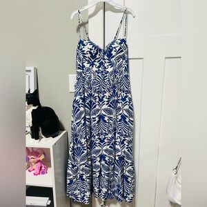 TCEC Blue and White Textured Dress